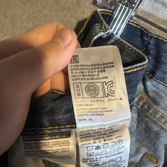 Levis 505 Jeans - Men’s - 34x34‎ - Blue - Regular Fit Straight Leg Medium Wash - Picture 8 of 16